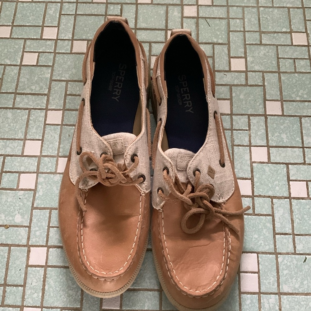 Tan and Oatmeal Sperrys, Size 11